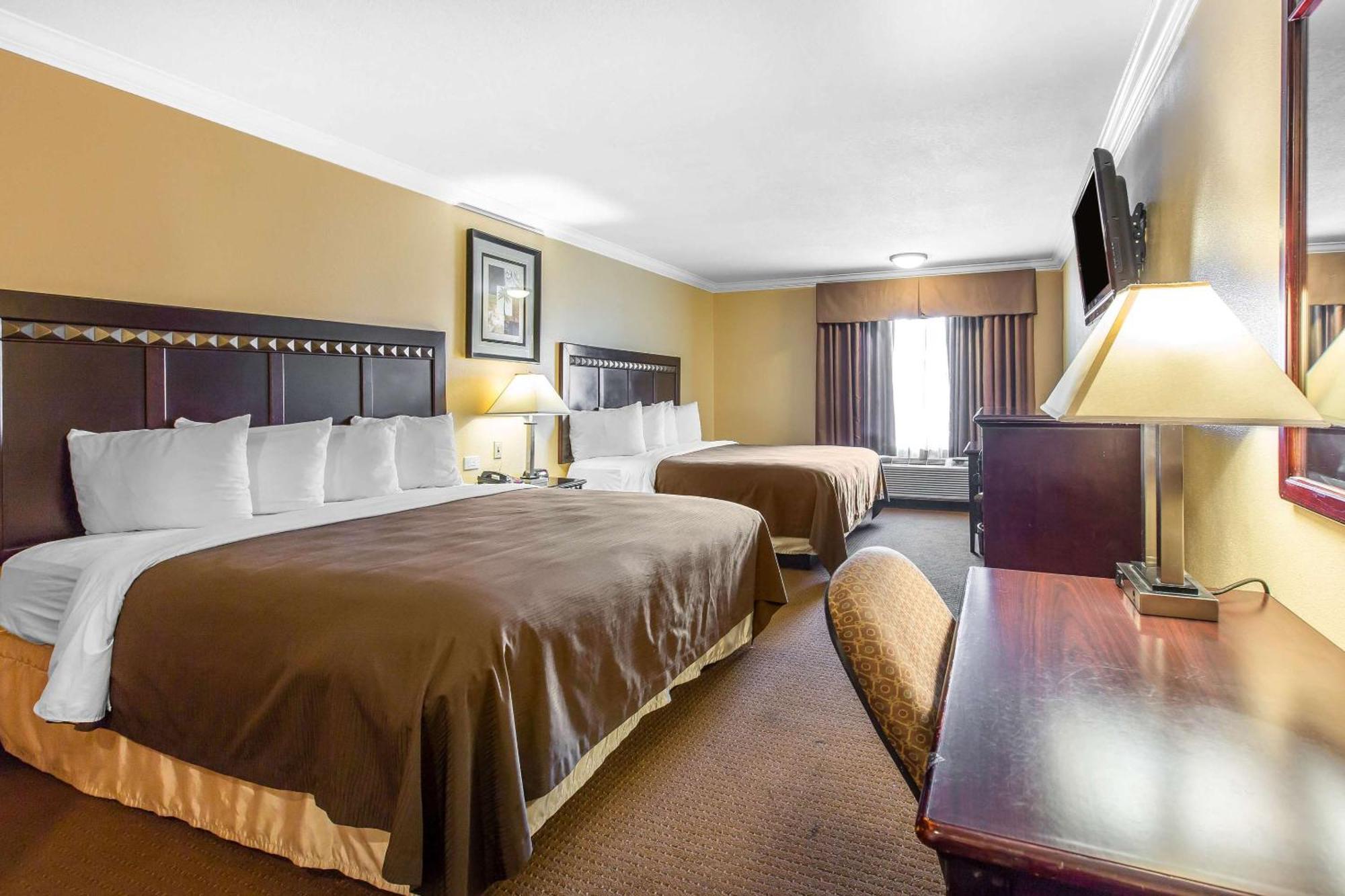 Quality Inn & Suites Bell Gardens-Los Angeles Luaran gambar