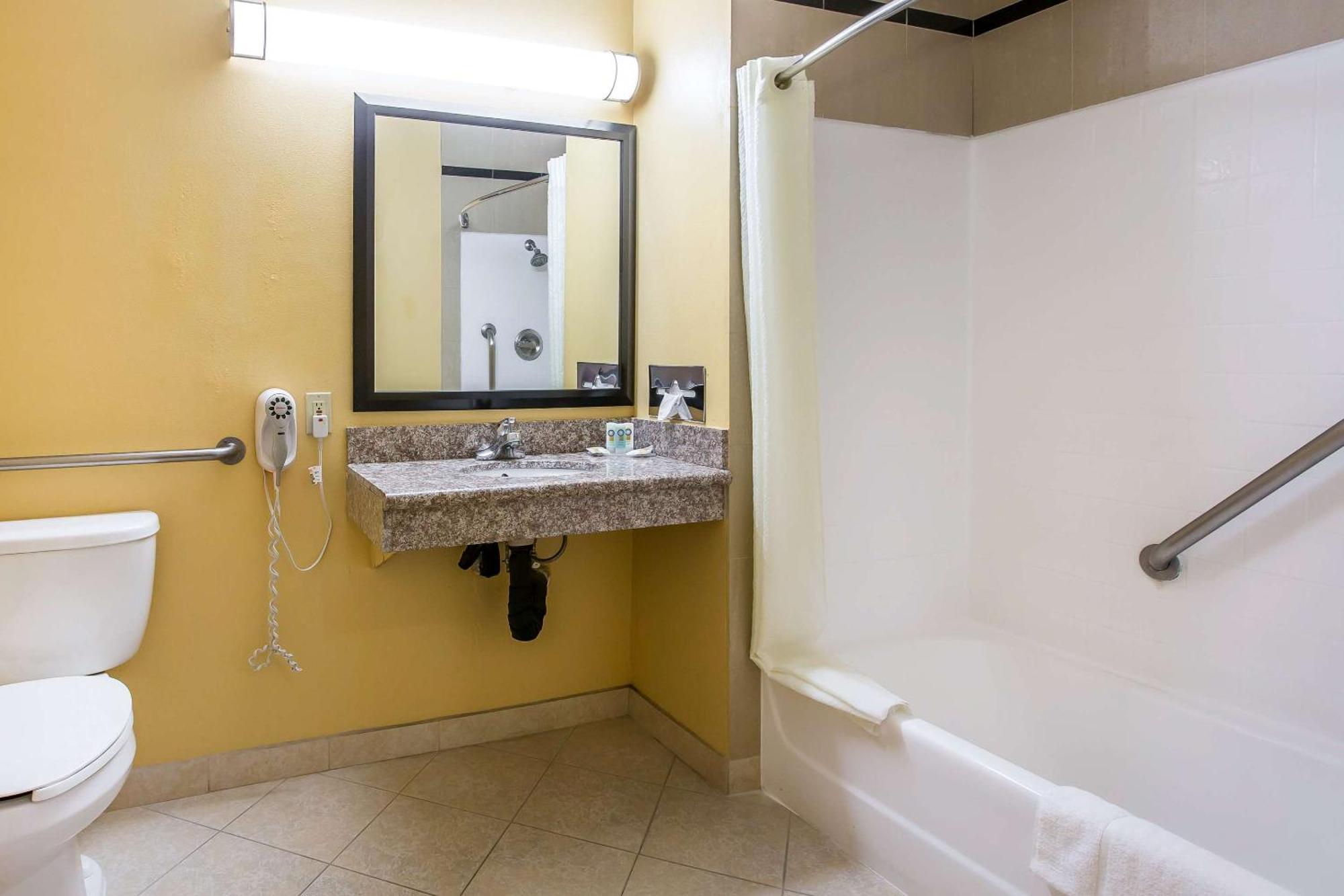 Quality Inn & Suites Bell Gardens-Los Angeles Luaran gambar