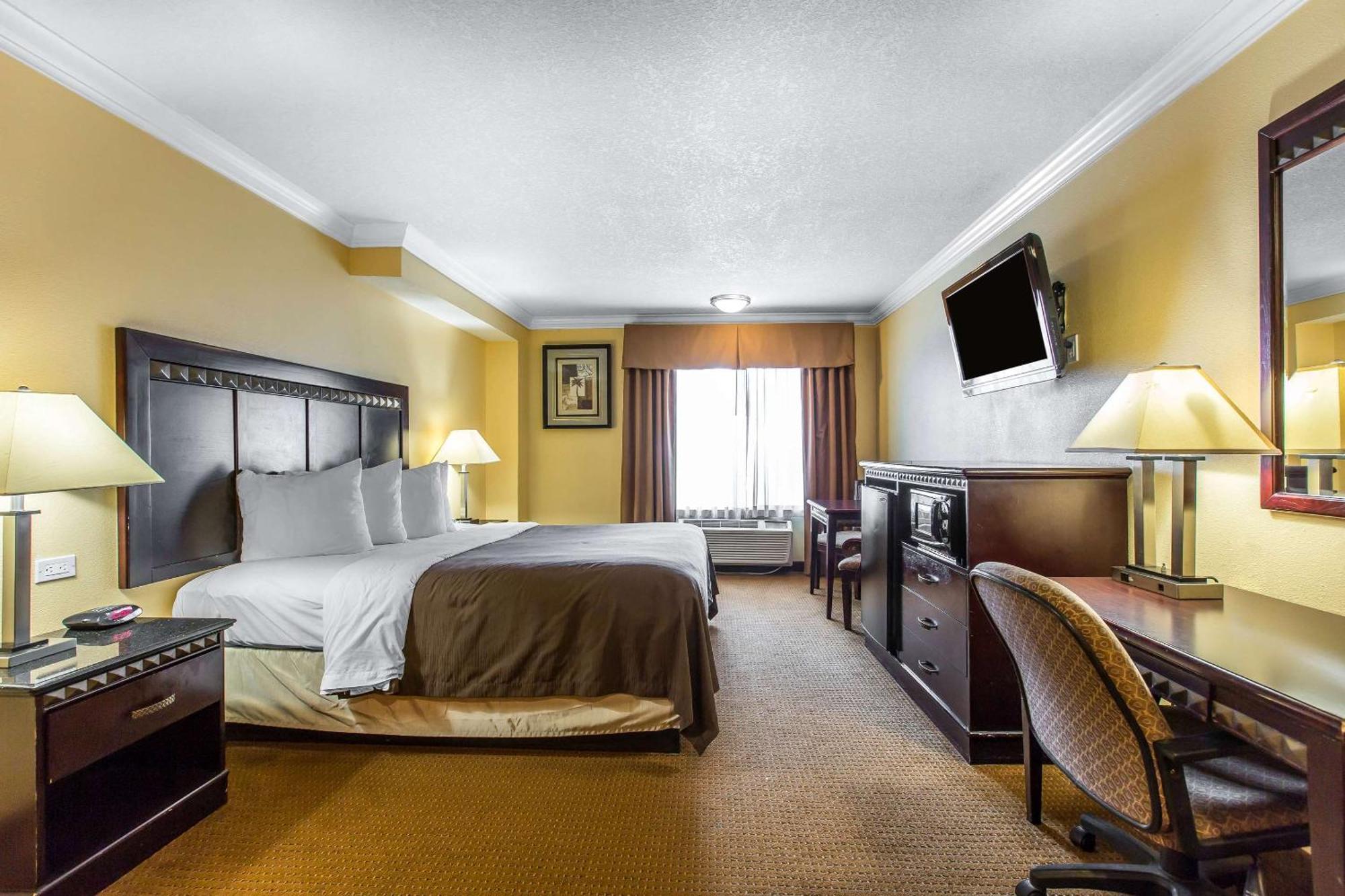 Quality Inn & Suites Bell Gardens-Los Angeles Luaran gambar