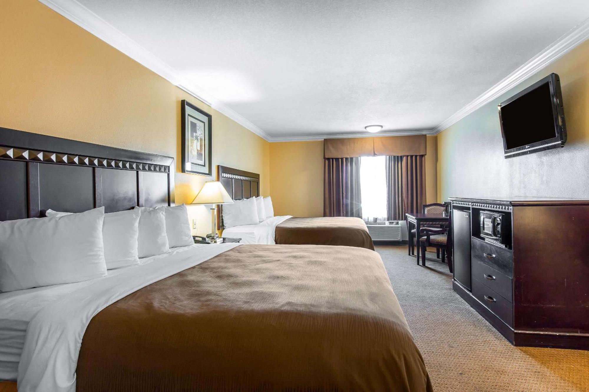 Quality Inn & Suites Bell Gardens-Los Angeles Luaran gambar