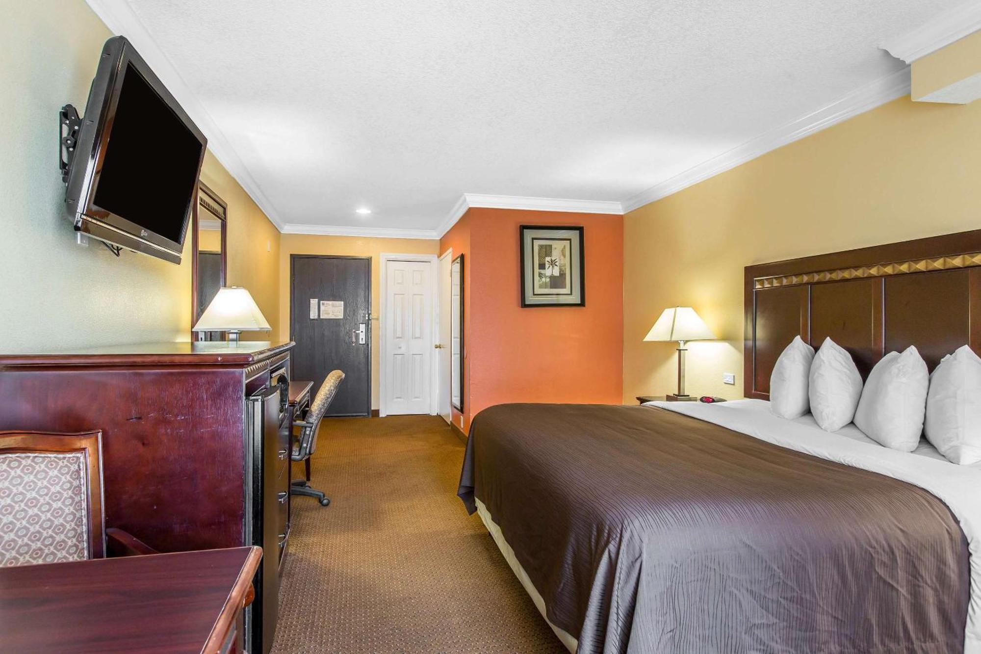 Quality Inn & Suites Bell Gardens-Los Angeles Luaran gambar